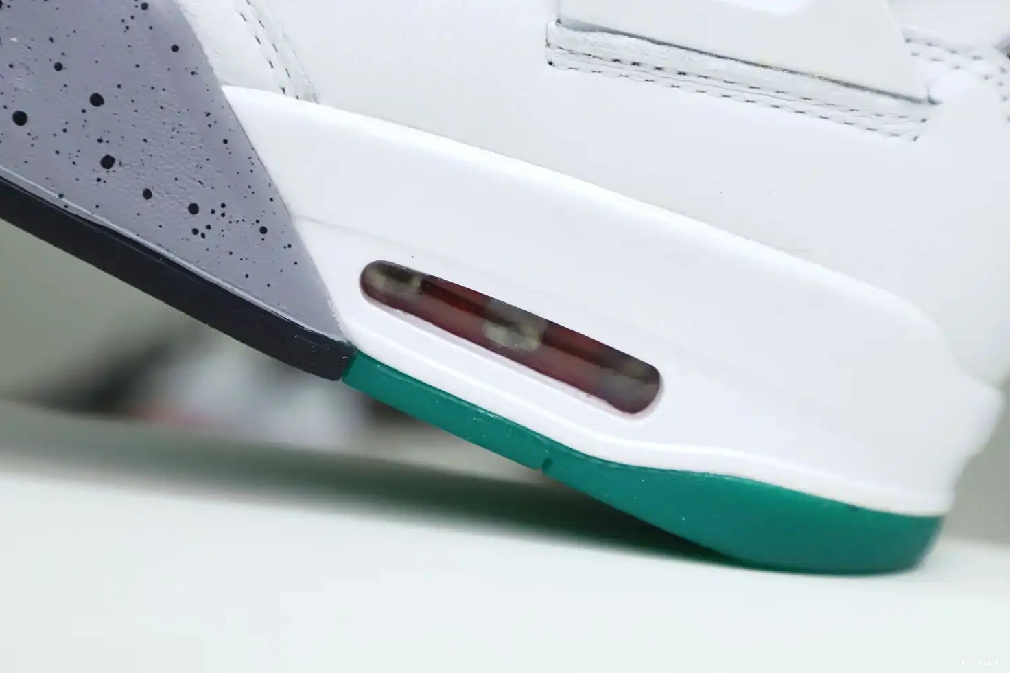 Kimikick RETRO JORDAN 'RAST WMNS AIR 4 0524